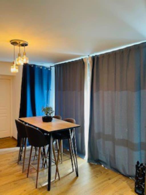 Neuf Apartment Rillieux-la-Pape